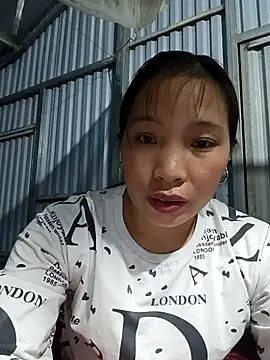 Evelyn-n online show from 12, 2, 2026