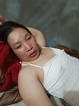 Evelyn-n online show from 13, 6, 2026
