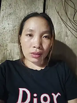 Snapshot of Evelyn-n chatting on 8, 7, 2026 Evelyn-n online show from 8, 7, 2026