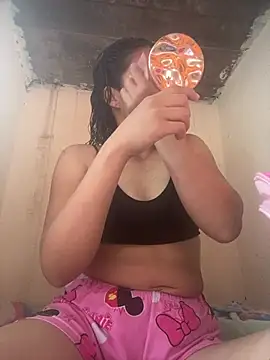 Isabella Evanss online show from 5, 2, 2026