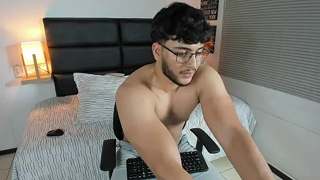 mike foxxx  online show from 5, 1, 2026