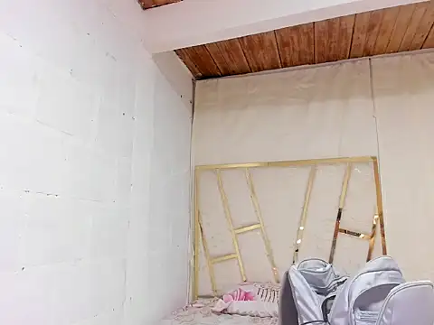 Julia-Blair online show from 1, 12, 2025