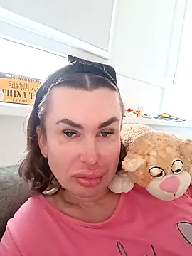 Snapshot of ViktoriiaSex chatting on 30, 11, 2025 ViktoriiaSex online show from 30, 11, 2025