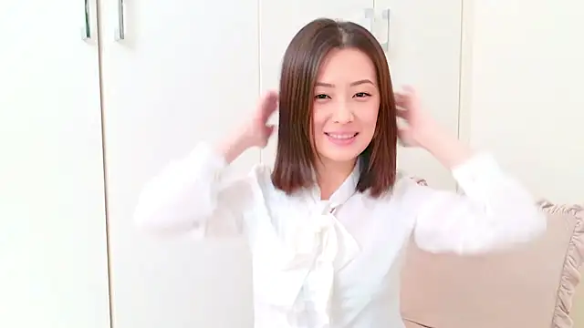 Hazuki 8 online show from 22, 12, 2025