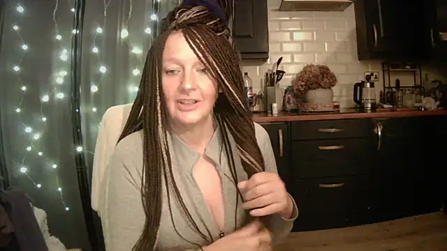 pixxiexo online show from 23, 12, 2025