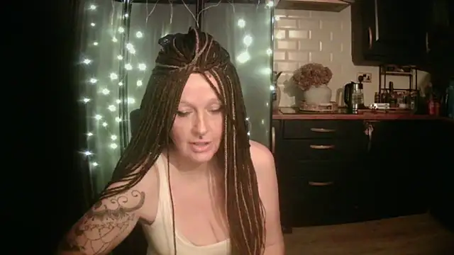 pixxiexo online show from 21, 2, 2026