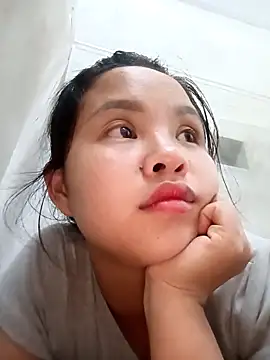 Pretty-haert online show from 7, 4, 2026