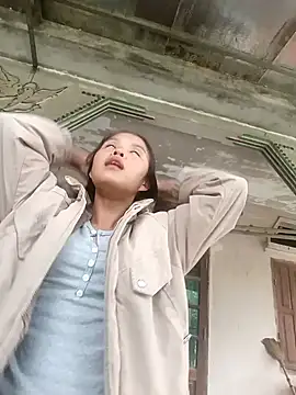 Pretty-haert online show from 5, 12, 2025