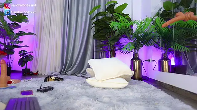 SandraLopezxx online show from 29, 12, 2024