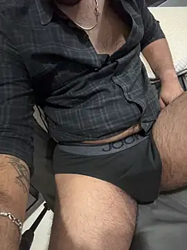 BlahNextDoor online show from 18, 12, 2025