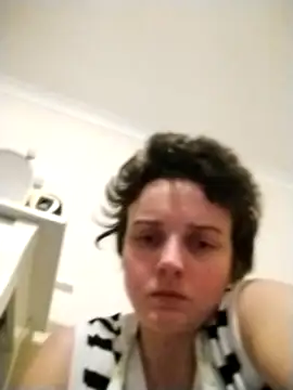 Amy01112 online show from 11, 5, 2026