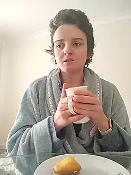 Amy01112 online show from 26, 4, 2026