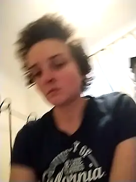 Amy01112 online show from 2, 5, 2026