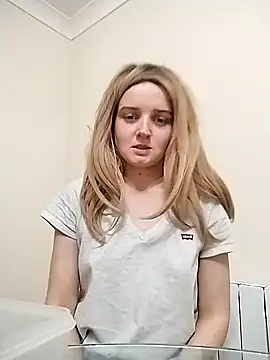 Amy01112 online show from 3, 4, 2026