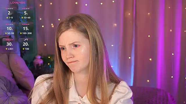 LilianHoward online show from 20, 12, 2025