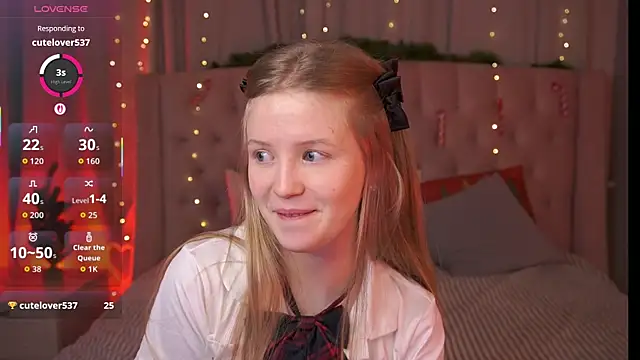 LilianHoward online show from 13, 1, 2026