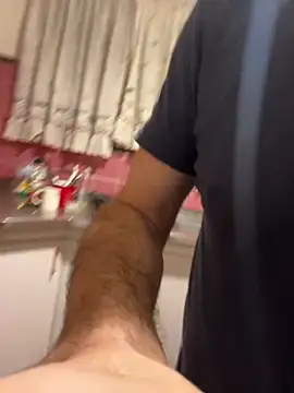 Petebulimia online show from 17, 5, 2026