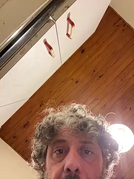 Petebulimia online show from 5, 4, 2026