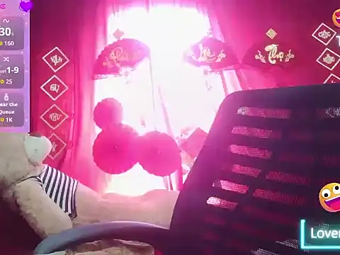 Mio Nips online show from 15, 12, 2025