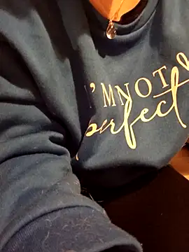 gatitachula93 online show from 18, 3, 2026