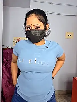 Hot-Haney77 online show from 7, 1, 2026