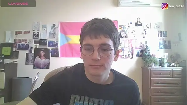 leo cutie online show from 19, 3, 2026