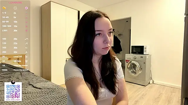 WhiteNoiseJoy online show from 12, 1, 2026