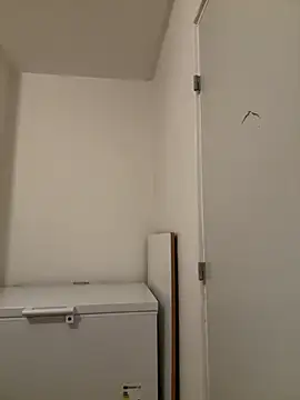 Shadowcum2000 online show from 2, 12, 2025