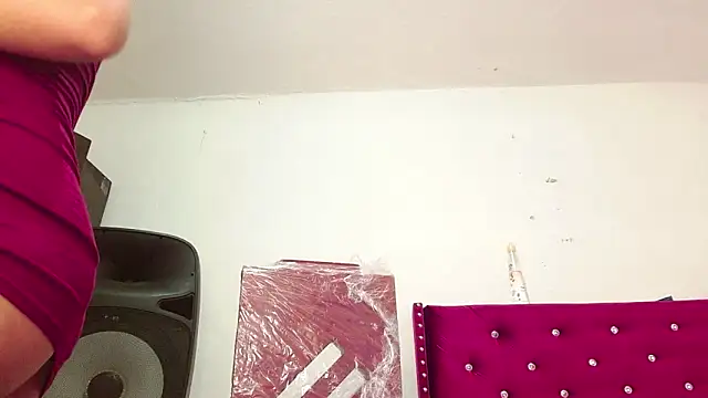 lucy devil23 online show from 17, 12, 2025