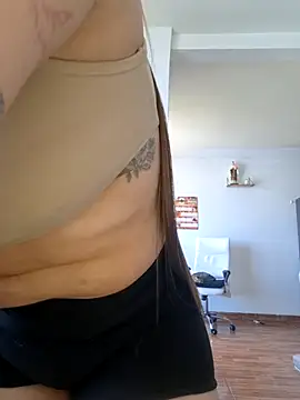 Snapshot of adele_69 chatting on 22, 4, 2026 adele 69 online show from 22, 4, 2026