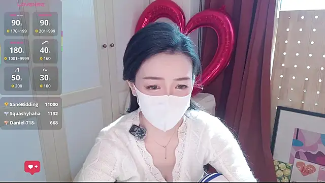 nayomi 34f online show from 12, 2, 2026