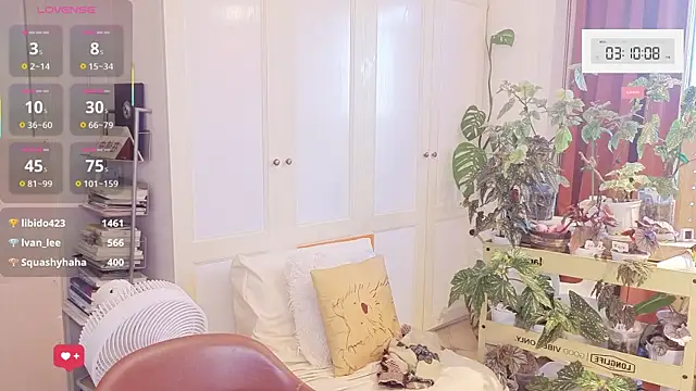 nayomi 34f online show from 4, 5, 2026