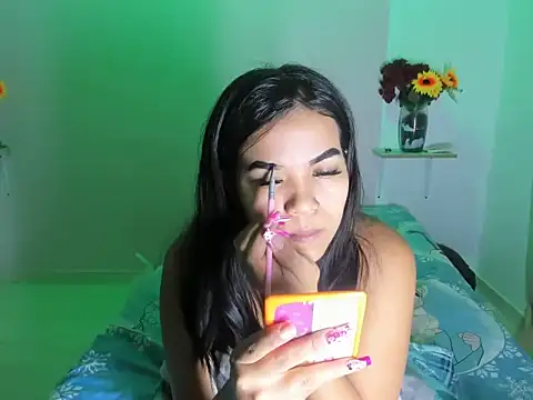 18teenssexy online show from 19, 12, 2025