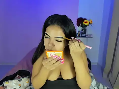 18teenssexy online show from 4, 12, 2025