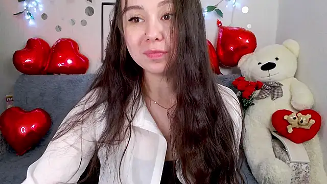 AlinaEleven online show from 27, 4, 2026