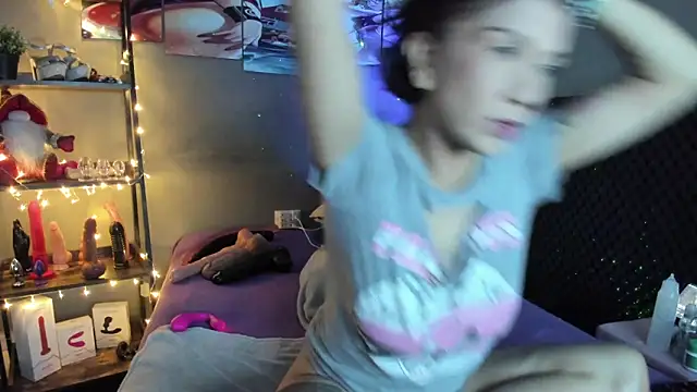 Shadia Squirt online show from 17, 10, 2025