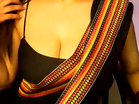 naughty-prachi online show from 13, 5, 2026