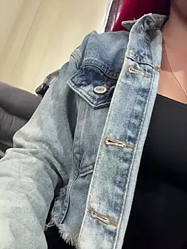 Scarlett firee online show from 13, 1, 2026