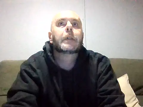 Snapshot of DieselDeek666 chatting on 19, 7, 2026 DieselDeek666 online show from 19, 7, 2026