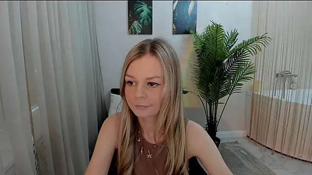 MidnighteAura online show from 16, 6, 2026