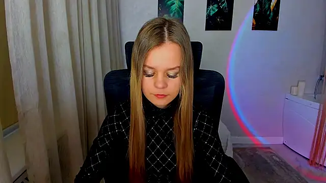 MidnighteAura online show from 20, 3, 2026