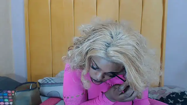 SexyHarleyBlack online show from 20, 6, 2026