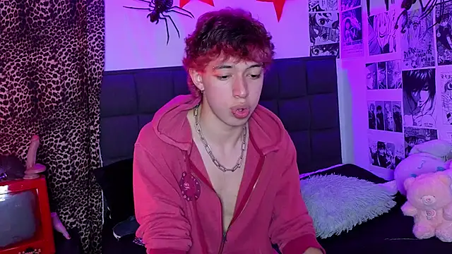 Otter Starr online show from 4, 12, 2025