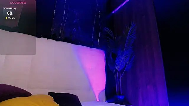 RavenFoxxy online show from 3, 5, 2026