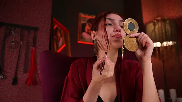 Roxa Lana online show from 13, 7, 2026