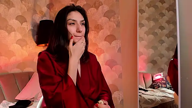 Roxa Lana online show from 1, 3, 2026