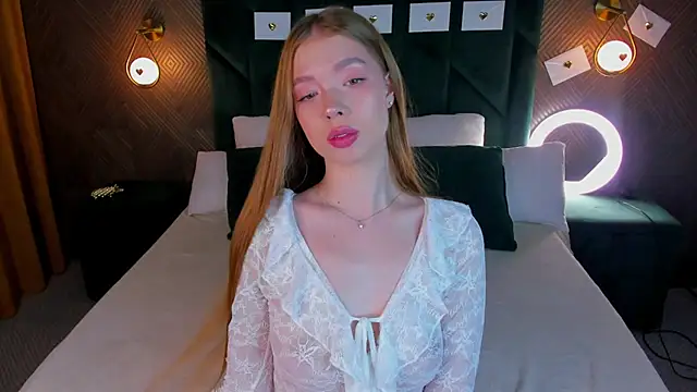 Tessa Sunn online show from 25, 6, 2026
