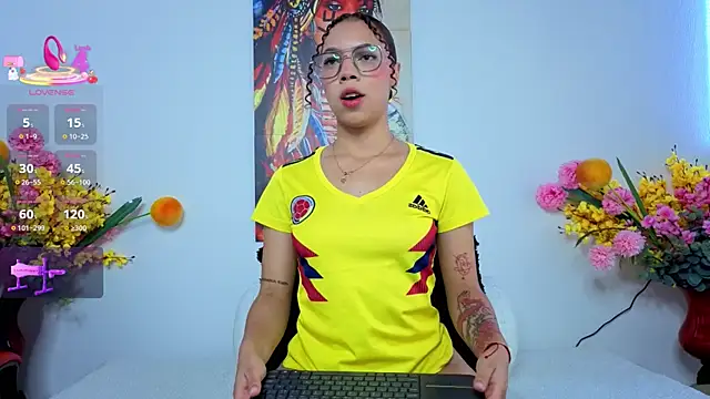 Snapshot of LittleSky__ chatting on 17, 6, 2026 LittleSky online show from 17, 6, 2026