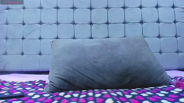 Messy Karol  online show from 5, 1, 2026