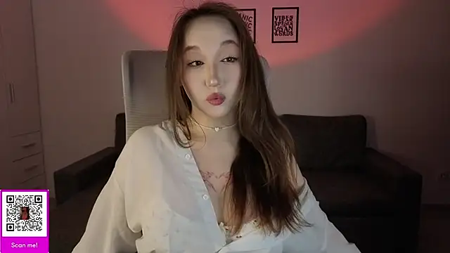 Snapshot of LuluSpark chatting on 11, 1, 2026 LuluSpark online show from 11, 1, 2026